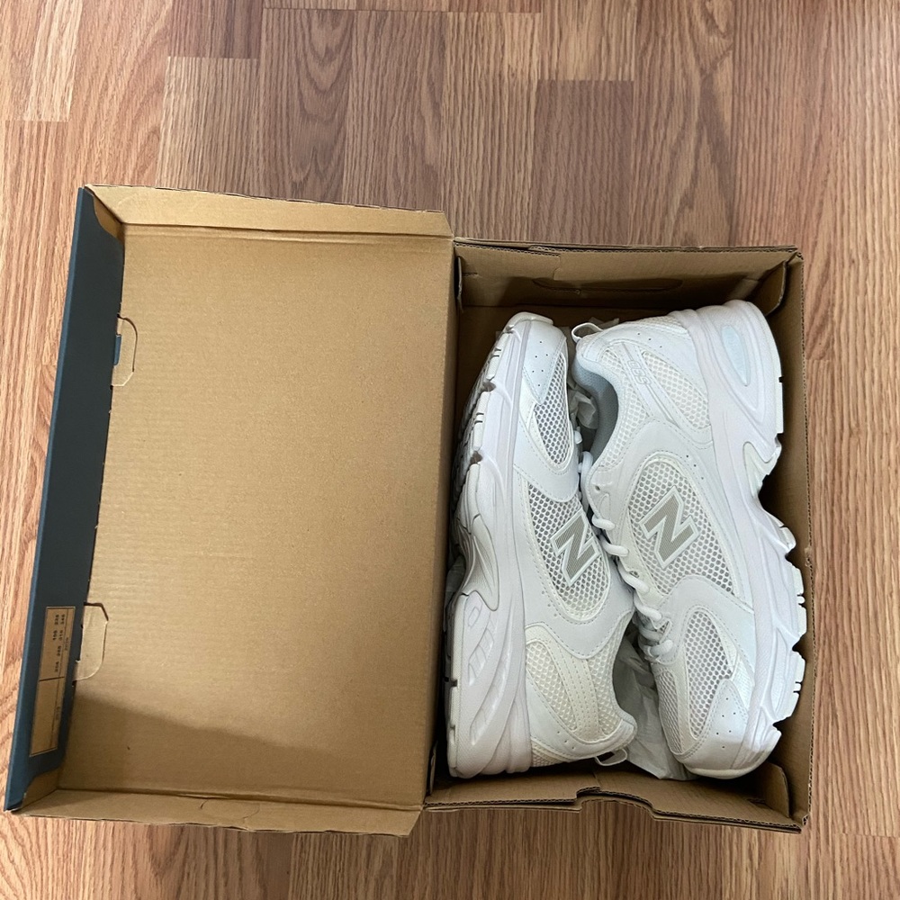 New Balance 530